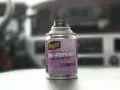 Dose "Meguiar's Whole Car Air Re-Fresher" mit Frühlingsblütenduft hilft, unangenehme Gerüche im Auto zu entfernen.