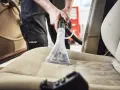 Professionelle autositze reinigen dampfreiniger für ein makelloses Ergebnis.