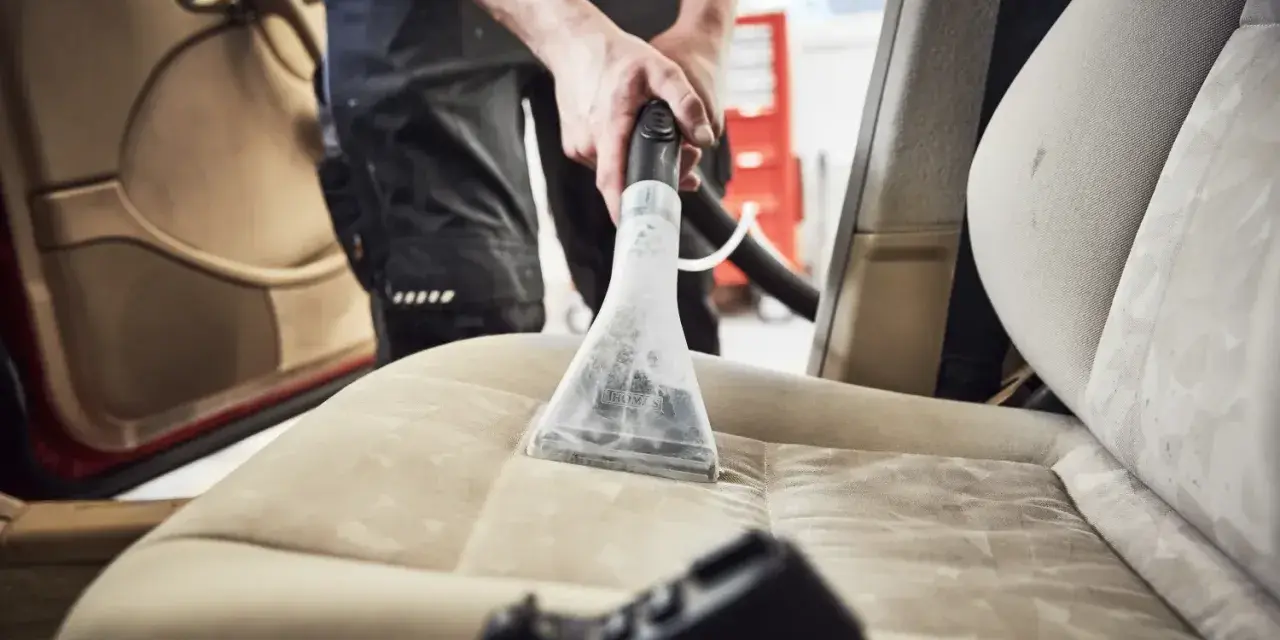 Professionelle autositze reinigen dampfreiniger für ein makelloses Ergebnis.